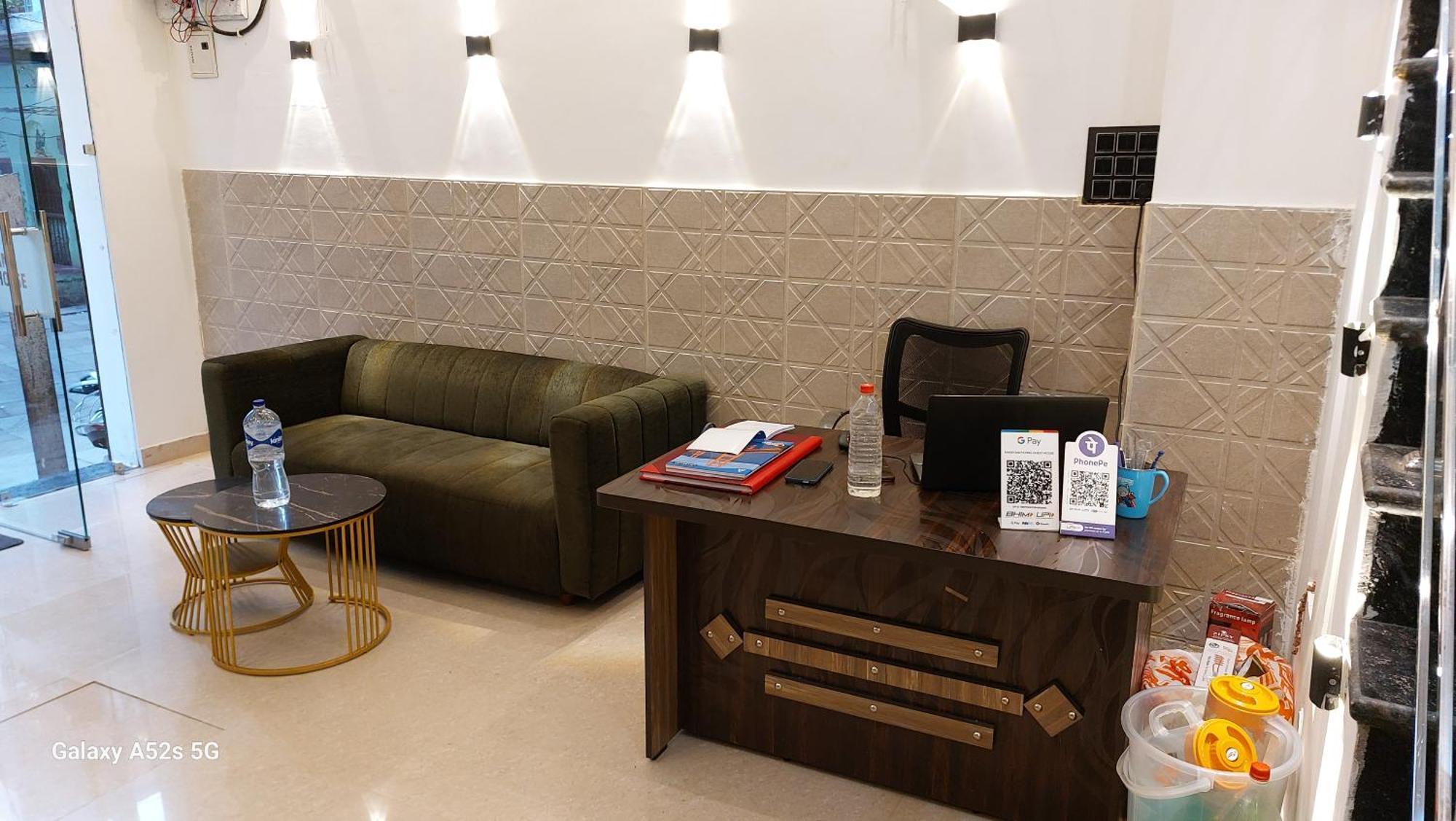 Narayani Paying Guest House Varanasi Exterior photo